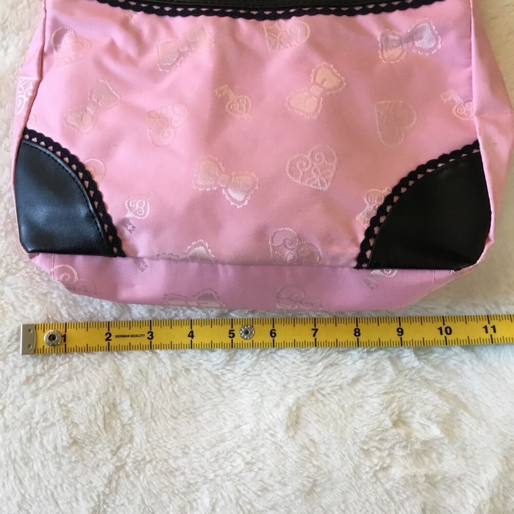 Sanrio Rare Vintage 2004 Hello Kitty Pink Baguette Style Shoulder Bag - Picture 6 of 16